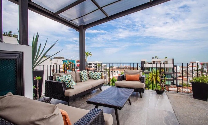 Colonia 5 de Diciembre Condominio | Beautiful Casa Layla