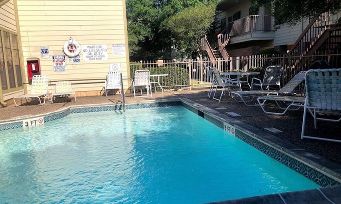 Astrodome Apartamento | Lovely Texas Med Center apartment for 4 people to sleep