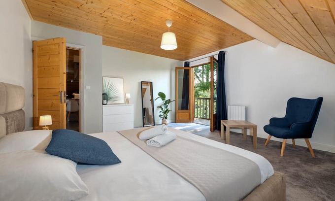 Pougny Apartamento | Les Écureuils, Charmant appartement avec balcon - Vue sur parc et ruisseau