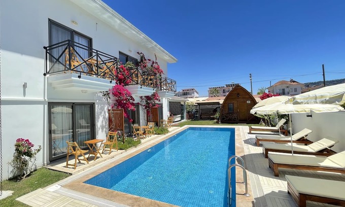 Dalyan Villa | Fabulous luxury 10 bed 9 bath detached property