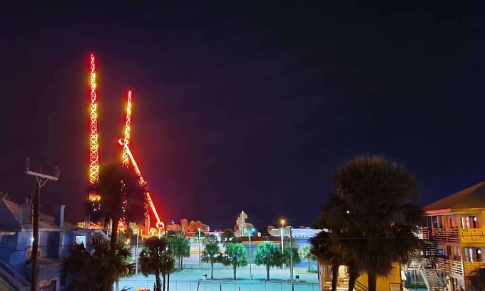 Surfside Historic District Casa | Beautiful Beach House in Daytona Beach