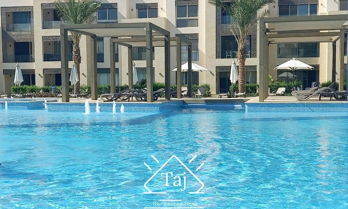 El Gouna Apartamento | Taj Home, mangroovy 2,5BR pool view.free beach access