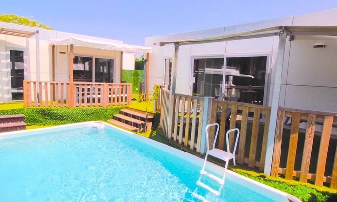 Gambia-Pontes-Alto da Guerra Casa | Homerez - Big bungalow 6 km away from the beach for 13 ppl. with swimming-pool