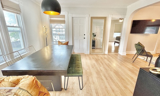 Marlborough Casa | Near BOSTON - Cozy and Renovated 4 Beds 2 bath Home w/ Backyard FREE WIFI 6.