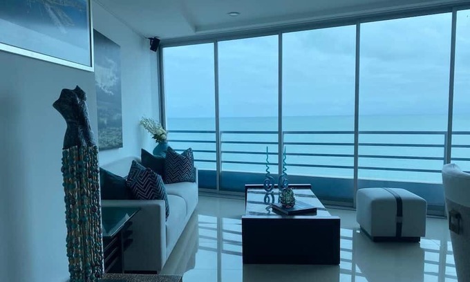 Salinas Apartamento | APARTMENT WITH SEA VIEW, 1 MINUTE FROM THE BEACH!