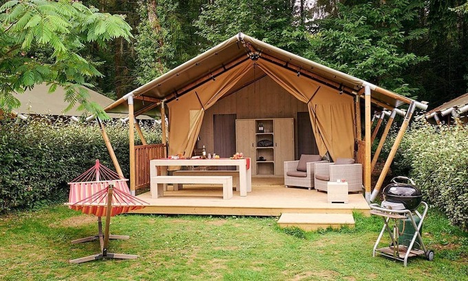 Corcieux Chalet De Esquí | Zona de acampada tranquila y encantadora en el corazón de Alsacia-Lorena