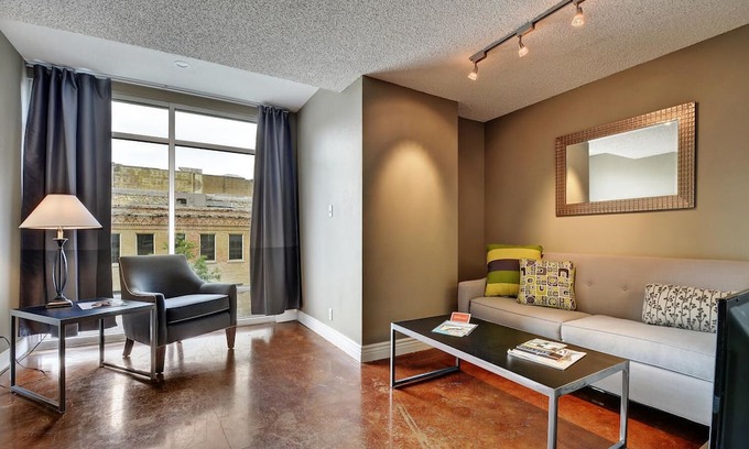 Downtown Austin Apartamento | The Littlefields by Lodgewell | Cool-Fun Loft | A3