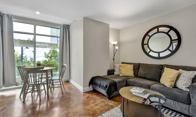 Civic District Apartamento | The Littlefields by Lodgewell | Downtown Chic | A7