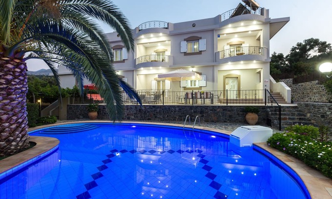 Melissourgakion Apartamento | Kamelia Villa with private pool, BBQ, playground, surrounded by nature!