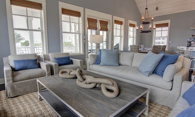 Cinnamon Shore Casa | Stunning Designer Home w/ Pool Views+Access to Cinnamon Shore Amenities