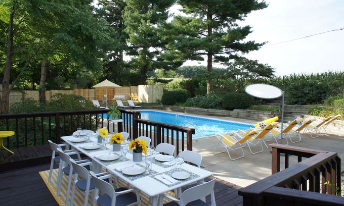 Fennville Casa | CAMPOS ALLEGAN. 6acres en la ciudad, Piscina, HotTub, Fireplce, FirePit, PingPong, Juegos, Playa