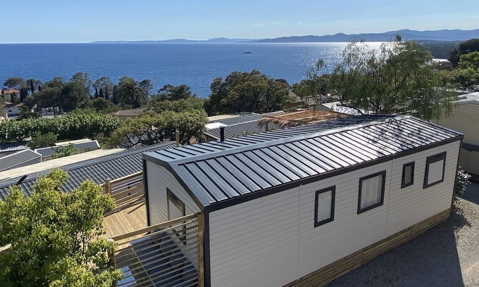 Le Dramont Casa | New mobile home Saint Raphael 180 degrees sea view