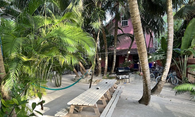 Cayo Corker Apartamento | Oceanview/pool/Dock/AC-Barbaras Beach House-3 bed/2 bath sleeps 7