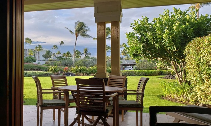 Waikoloa Villa | Kolea 13D sits on a nice grassy area that is great for children!