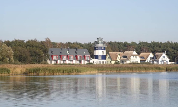 Breege Casa | Fantastic dike house in the first row on the water with a beautiful view of the water.