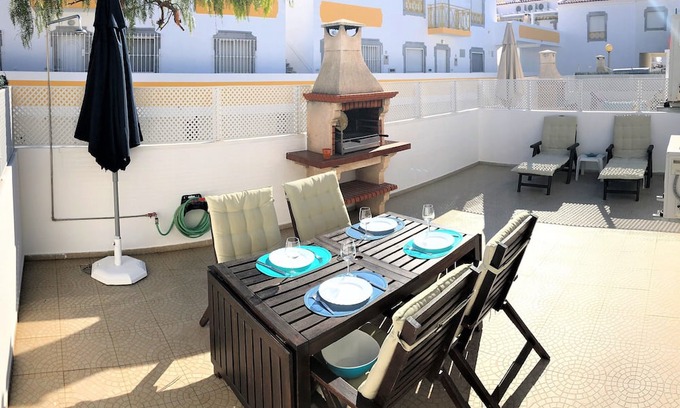 Altura Apartamento | Apartment 250 meters from Altura beach with terrace, A / C and Internet