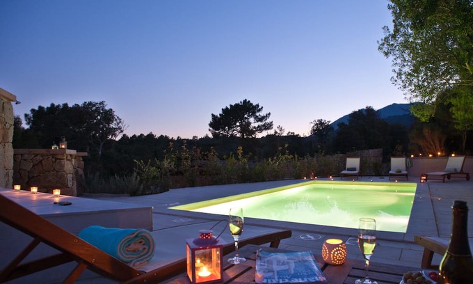 Porto-Vecchio Casa | Villa Alzu, 3 bedrooms, 6 people, shared heated swimming pool, in the heart of the Corsican maquis