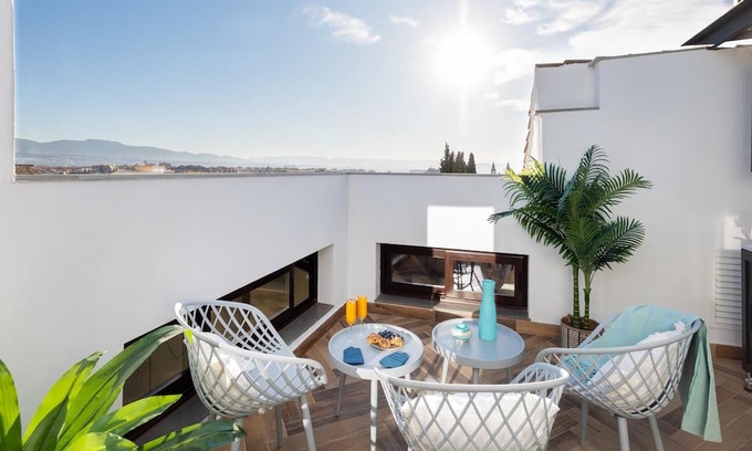 Albaicín Apartamento | Santiago Duplex Penthouse