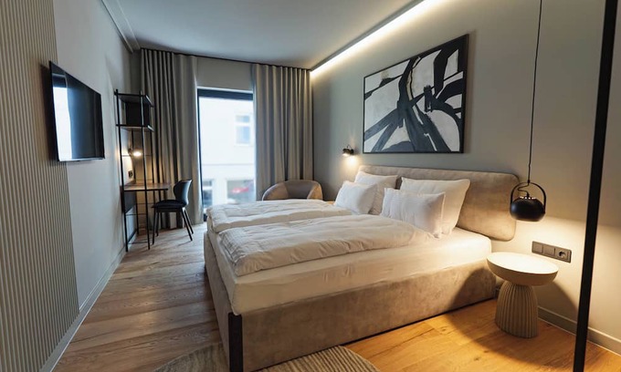 Obergiesing Hotel | Conlon House Lower East Side
