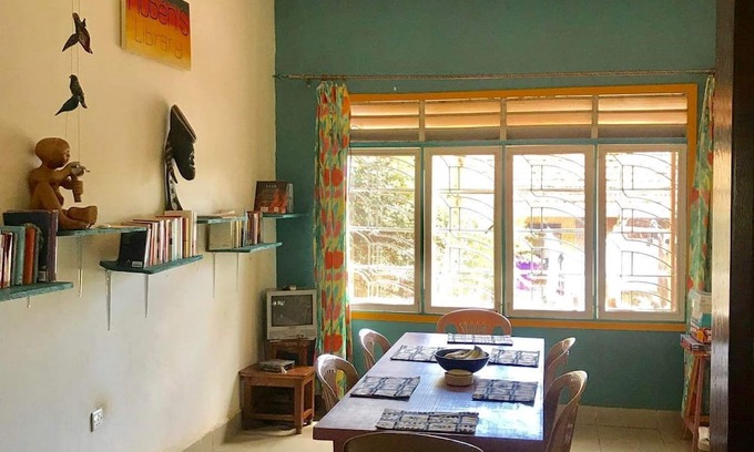 Jinja Casa | studio 62 guest house