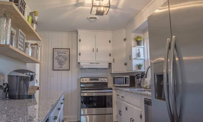 Afton Casa | Time to Wine Down - Family Home