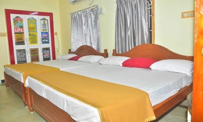 Thirukadaiyur Hotel | JR RESIDENCY