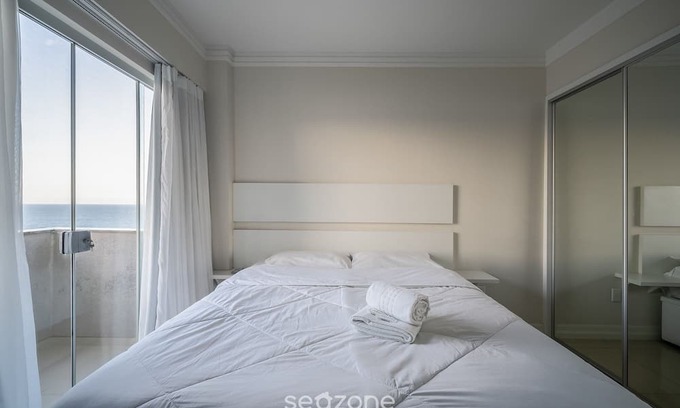 Barra Sul Apartamento | Cozy 3BR apt W/balcony sea View Cet1702