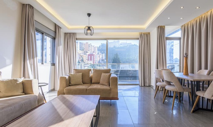 Jal El Dib Apartamento | Elevate - Sleek 2-BR Apt by Santa Maria, Jal el Dib