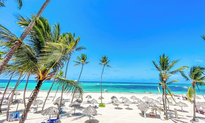 Bavaro Hotel | STUDIO APART HOTEL ROOFTOP POOL BEACH