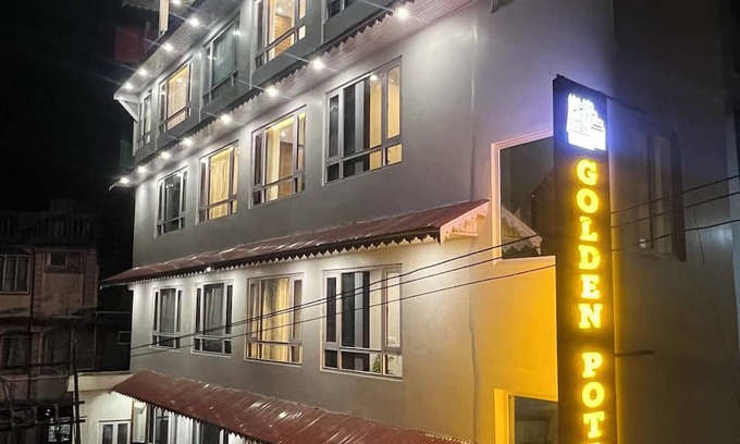 Darjeeling Hotel | Hotel Golden Potala