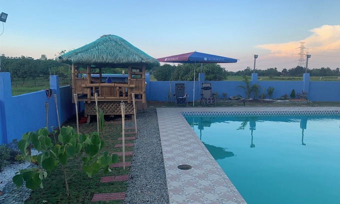 Bugallon Hotel | Scarlett Near Mount Zion