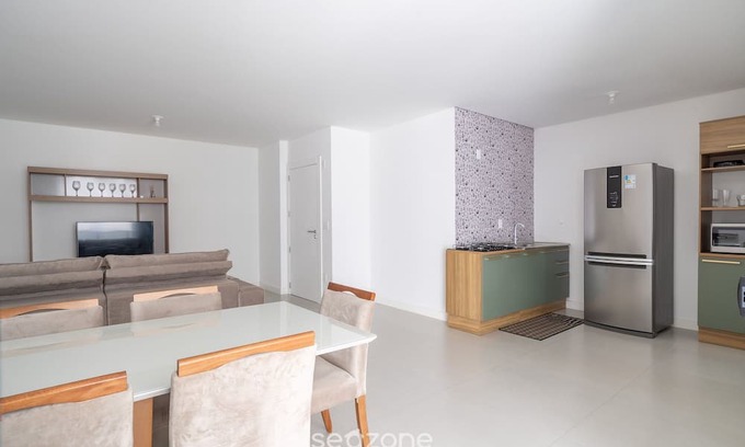 Castelo Branco Apartamento | Apto 2Q c/churrasq. 500m da Meia Praia ROT1001