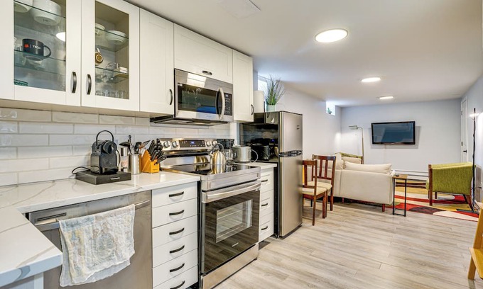Carag Apartamento | 9 Mi to Mall of America: Convenient Apartment!