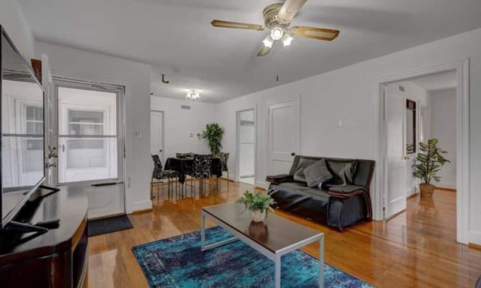 Durham Apartamento | Buchanan 1br At Duke East Campus 1 Bedroom Apts by Quantum Suites