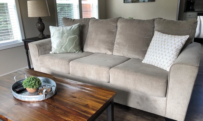 Marylhurst Casa | 2-bedroom house in Oregon City with WiFi/AC