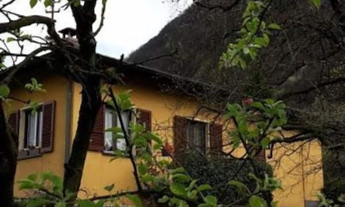 Quartino Casa | Holiday house Quartino for 1 - 6 persons with 3 bedrooms - Holiday home