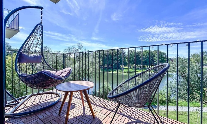 Klaipeda Apartamento | Lakeview city center apartment