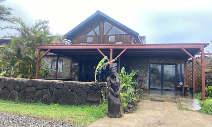 Hanga Roa Cama Y Desayuno | Ngahu Rapa Nui
