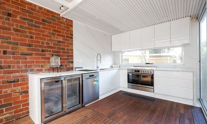 Glenroy Casa | Glenroy Retreat with Pool, Gaming Room & Theater