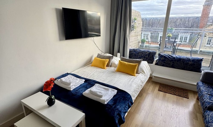 Southampton City Centre Apartamento | Elegant Top-Floor Apartment with Large Private Roof Terrace in City Centre