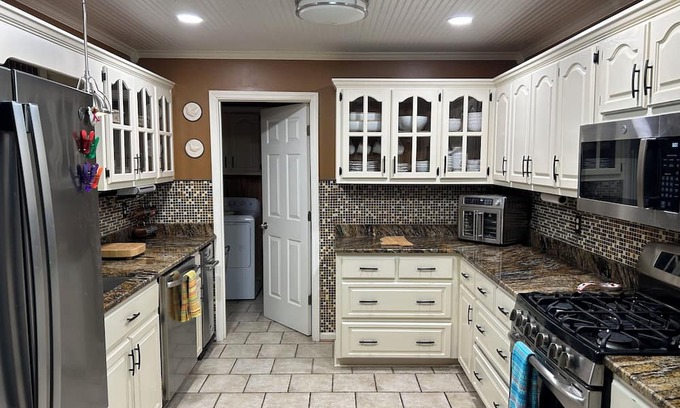 Oxford Casa | Charming 3-bedroom house in Oxford, MS only 18 minutes away from Ole Miss!