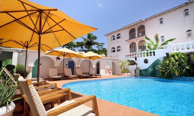 Morne Rouge Casa | Tropical 1BR Deluxe Villa: Balcony, Ocean View & Farm-to-Table Dining, Pets!