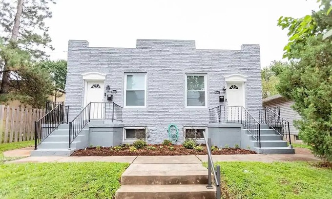 St. Louis Casa | Cozy townhome in Central St. Louis