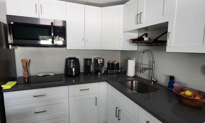 Limona Improvement Apartamento | Itty Bitty Bliss