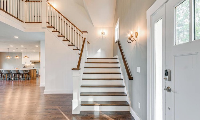 Cicero Casa | Steps From Oneida Lake: Spacious Gem w/Game Room!