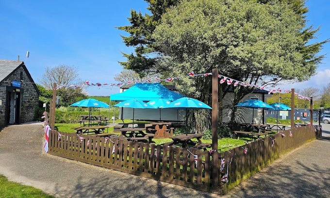 Newquay Cabina | Seaside Retreat Caravan in Newquay