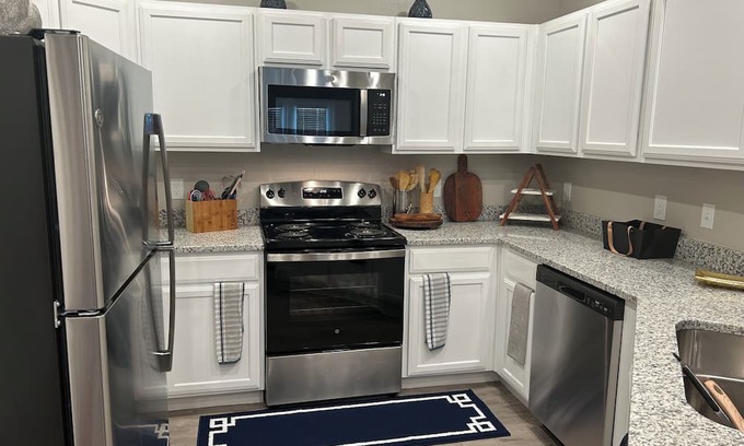 Melissa Apartamento | Cozy 2-bedroom apartment in enchanting Melissa with WiFi and fitness room