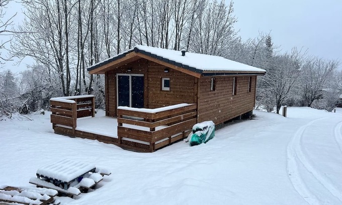 Saint-Leger-les-Melezes Chalet De Esquí | Chalet with private garden in the heart of nature, just a few metres from the ski slopes