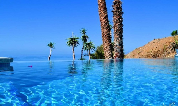 Torre de Benagalbon Casa | Buganvilla Comfortable holiday residence