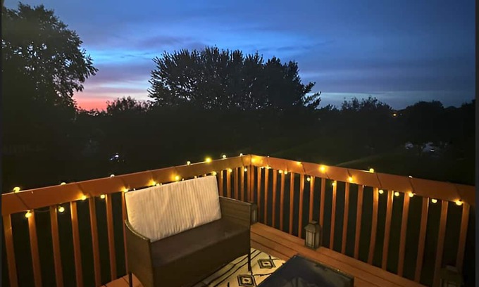 Coralville Casa | Quiet and convenient house close to UIHC